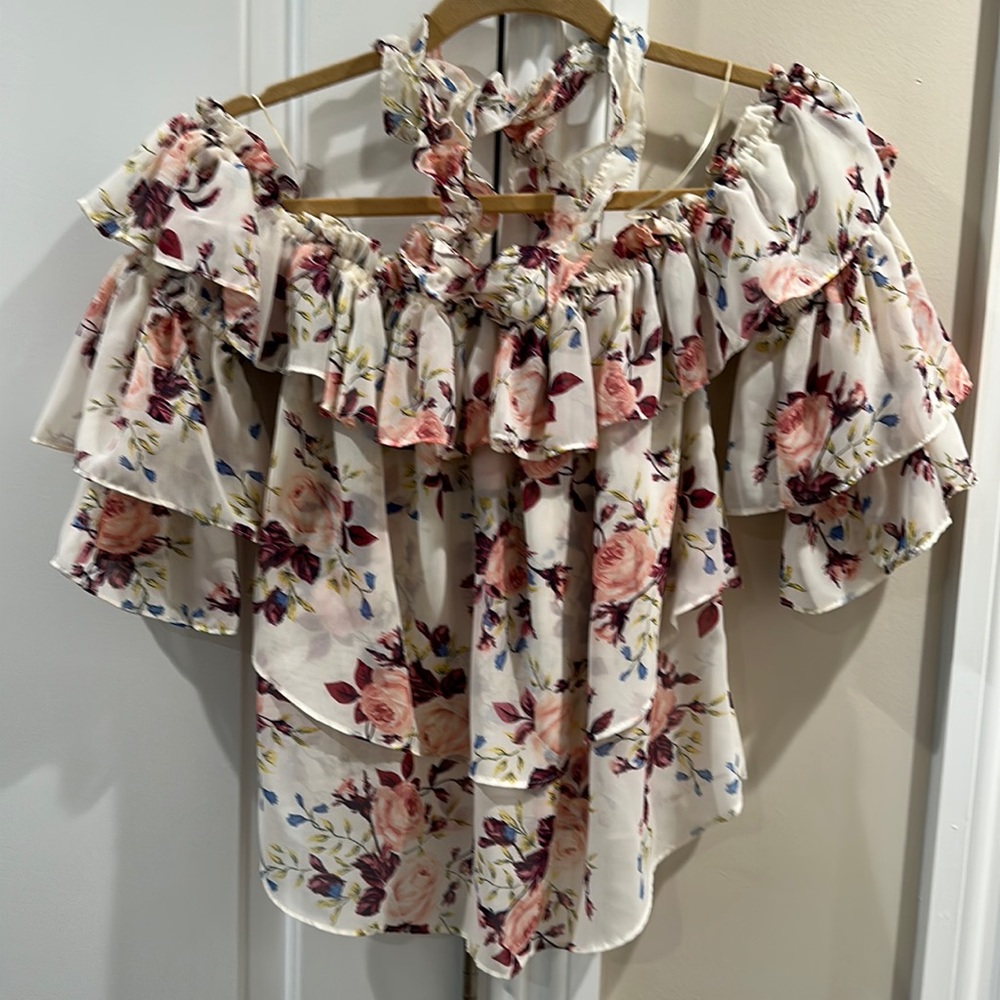 Misa floral off shoulder top size small